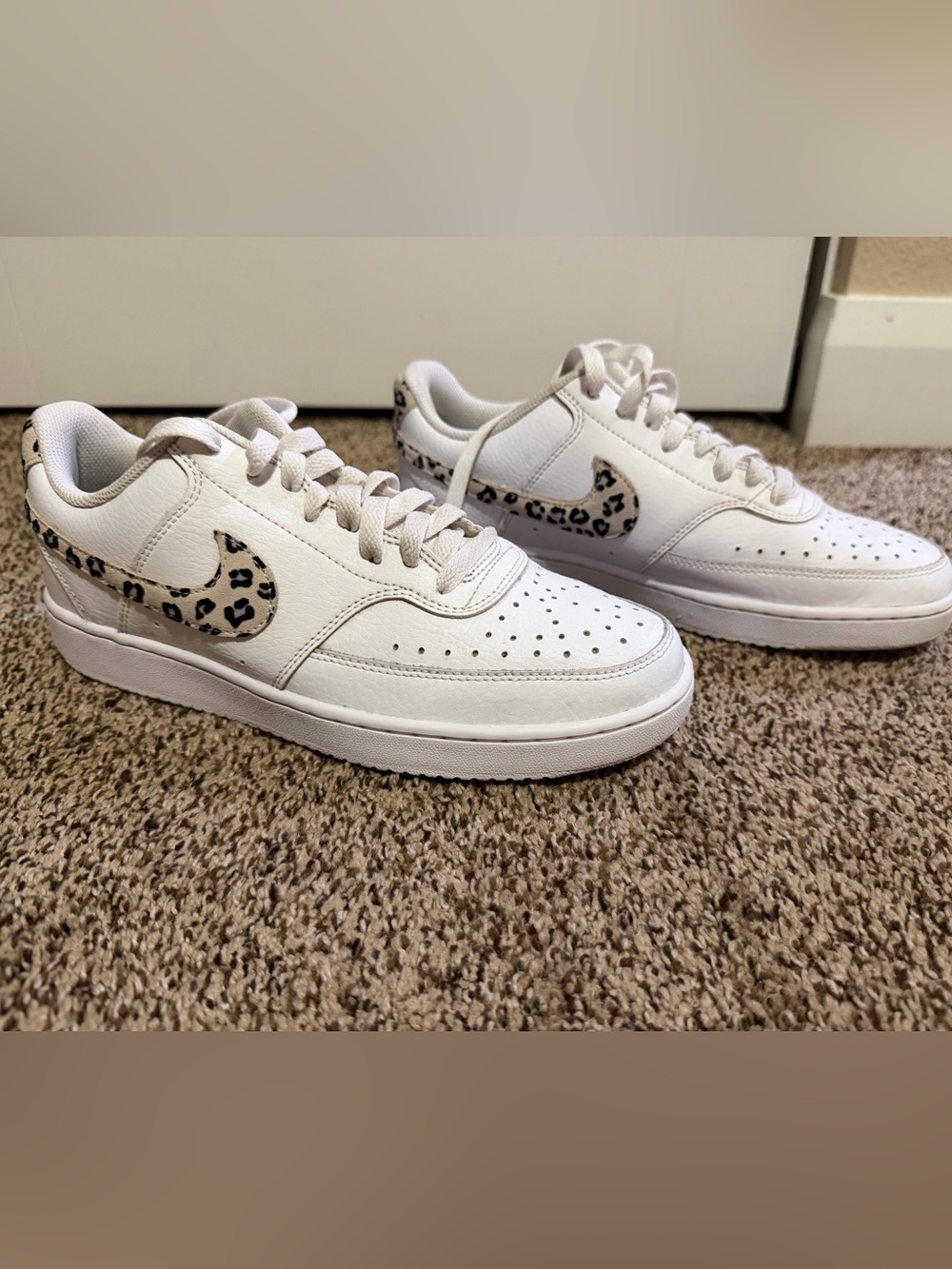 Nike Court Vision Low Leopard Swoosh – Women’s 9.5